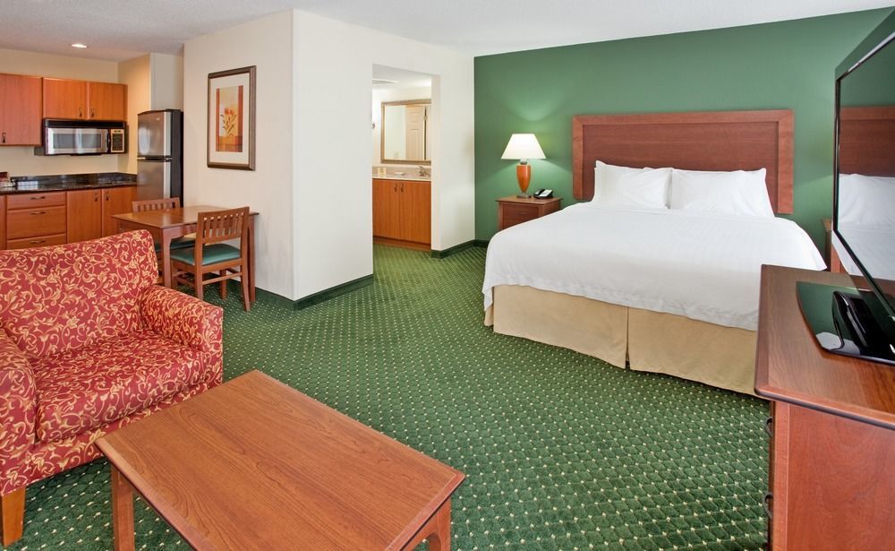 Vivo Living Charlotte Hotel Exterior photo