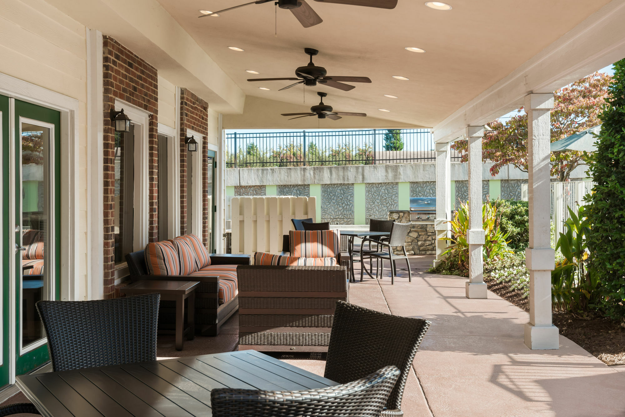 Vivo Living Charlotte Hotel Exterior photo